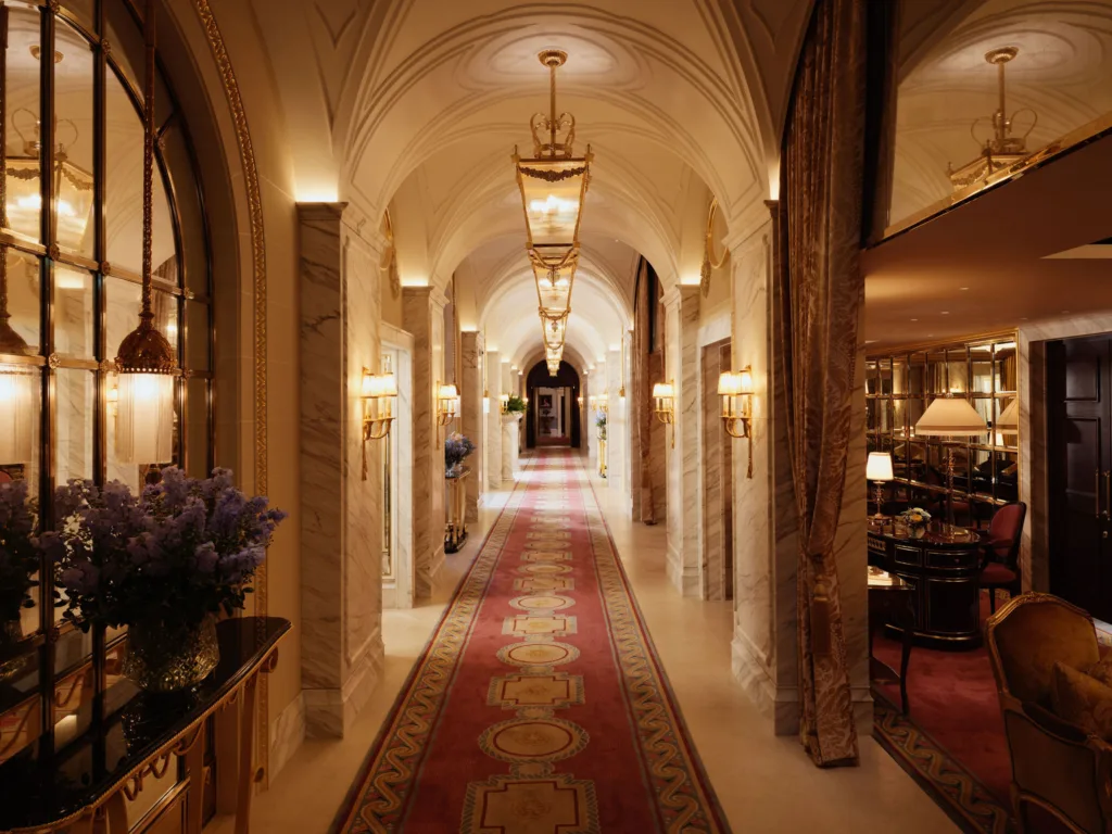 The Long Gallery